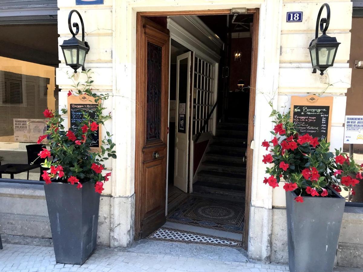 Hotel De La Basilique Paray-le-Monial Exterior foto